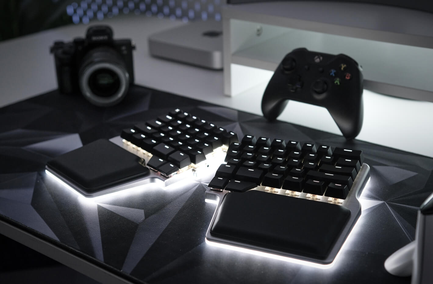Extra Keycaps and Palm Pads Bundle