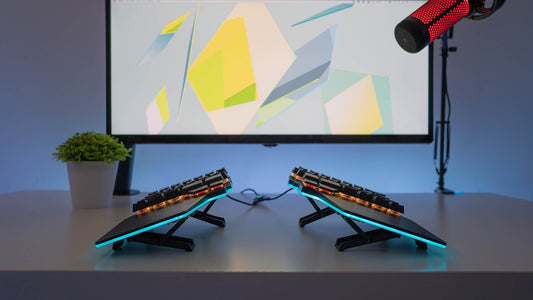 Dygma Raise keyboard tenting kit